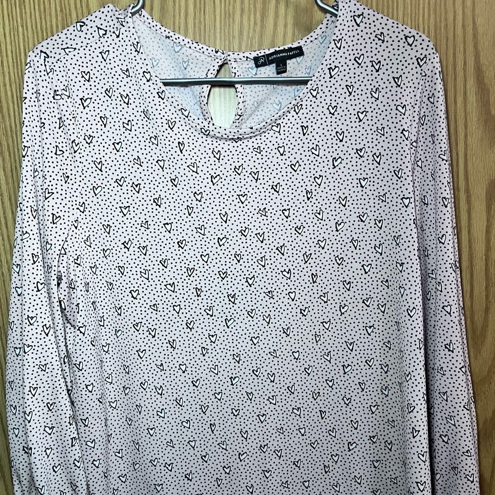 Adrianna Papell Light Pink Long Sleeve Top with Black Heart Print - Picture 2 of 5